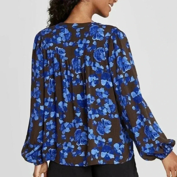 A New Day Floral Button Front Top Sz Small NWOT - Picture 2 of 8